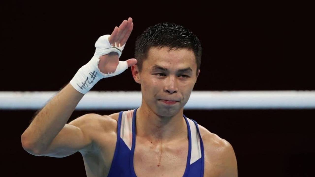 Сакен Бибосынов выступит на чемпионате мира IBA в Дубае