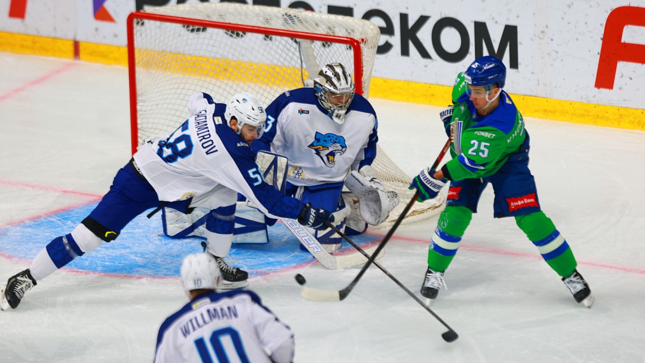 "Барыс" не смог вернуться в зону плей-офф на Востоке КХЛ