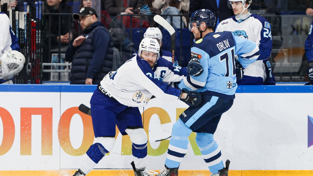 "Барыс" проиграл на выезде аутсайдеру Востока КХЛ