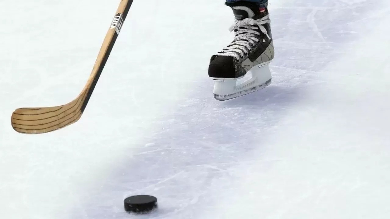 "Барыс" вновь проиграл на своем льду в регулярном сезоне КХЛ