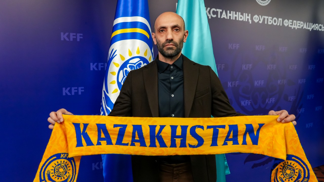 Алиев объяснил июньский состав футбольной сборной Казахстана