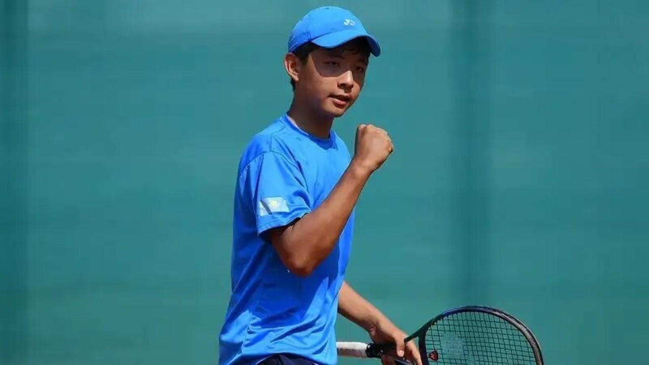 Нурланулы вышел в полуфинал Juniors US Open