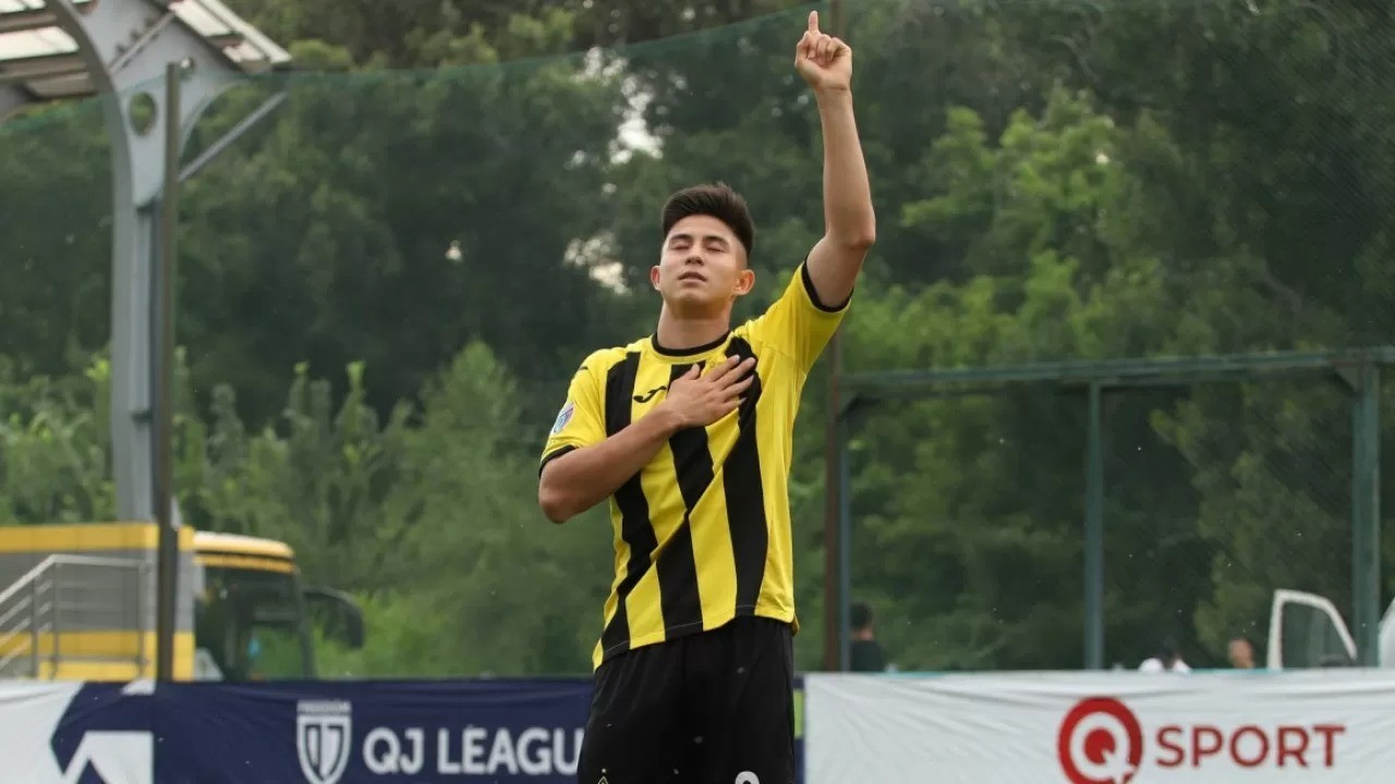 Дастан Сатпаев пропустит матч ЛЧ с "Брюгге"