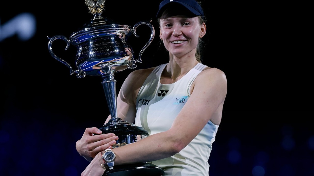 Рыбакина выиграла второй "Большой Шлем" в карьере