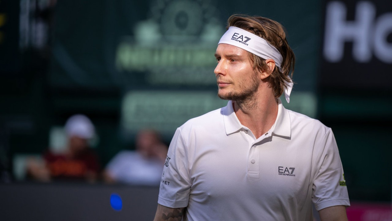 Александр Бублик «Almaty Open» турнирінің жартылай финалына шықты