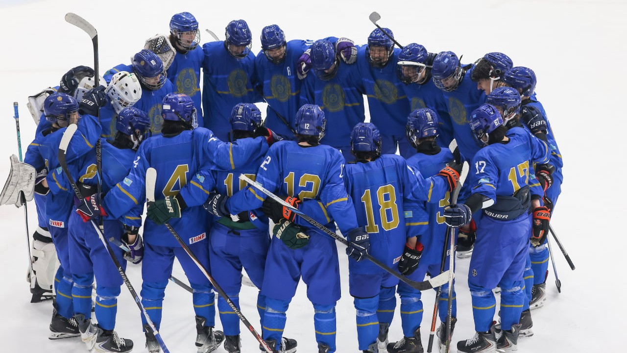 Хоккейден Қазақстан әйелдер құрамасы Ұлыбританиямен кездеседі