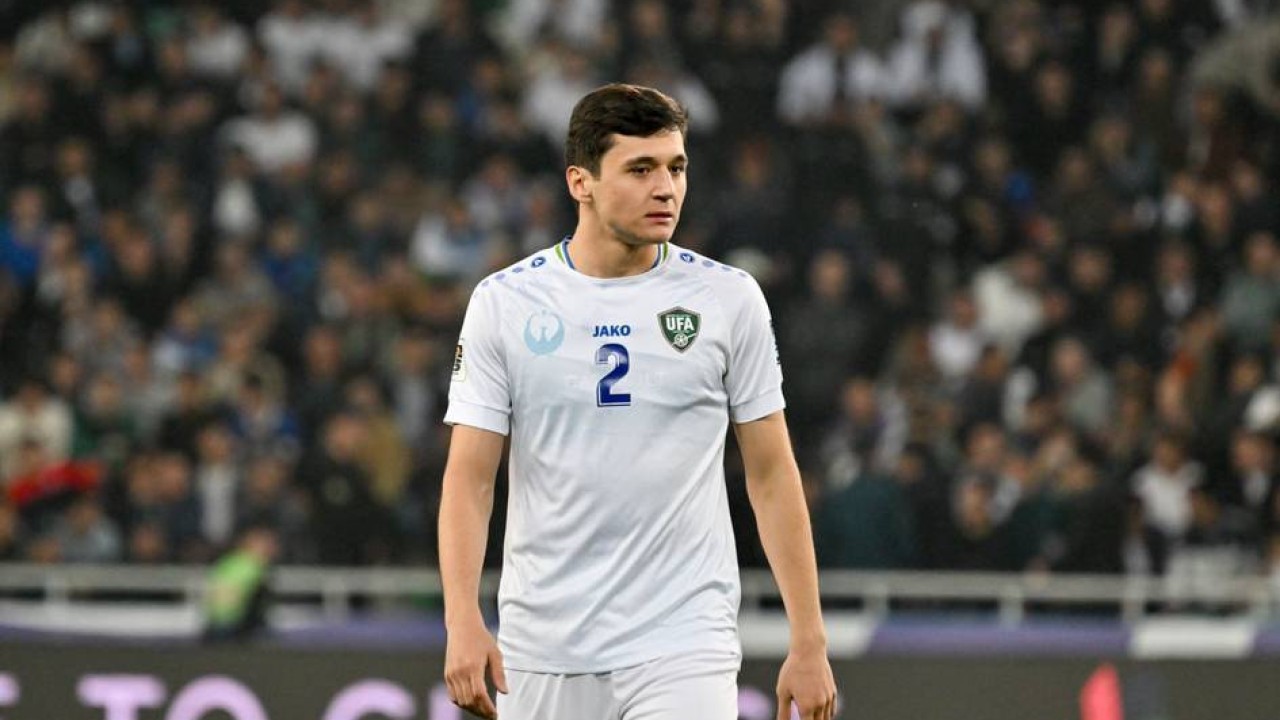 Хусанов попал в список лучших молодых футболистов АПЛ