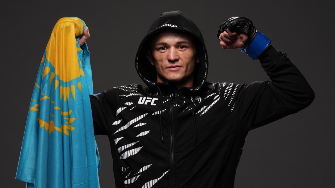 Эксперт сделал прогноз на бой Бекзата Алмахана в UFC