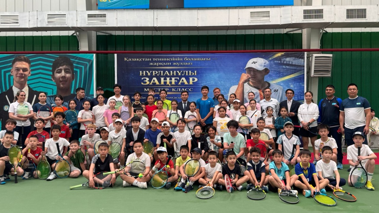 Заңғар Нұрланұлы жас ұрпаққа тәлім берді