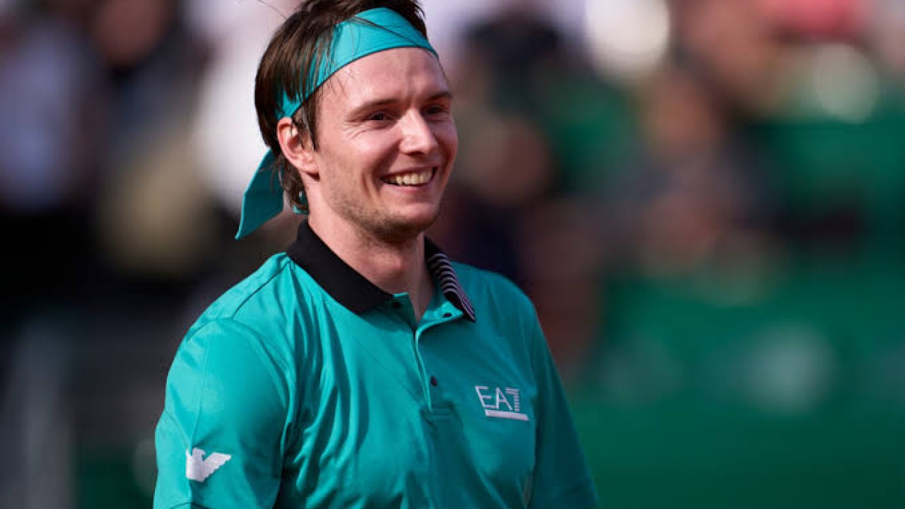 Александр Бублик Stuttgart Open турнирінің ширек финалына шықты